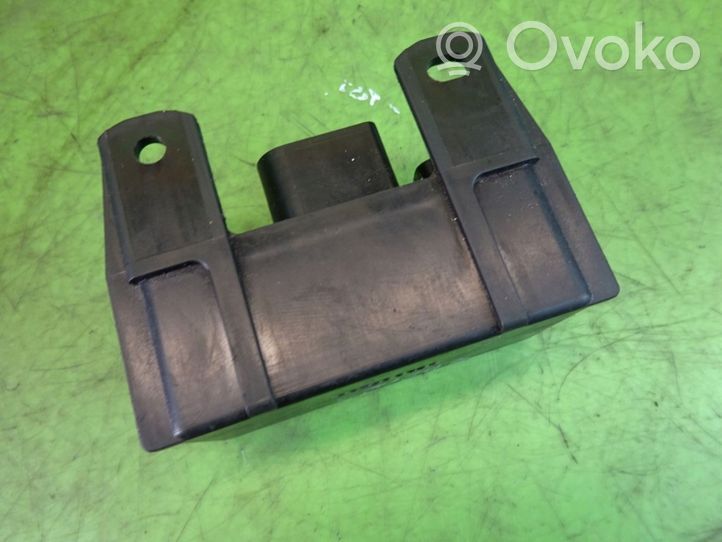 Mercedes-Benz Vaneo W414 Pompe à carburant 0255482832