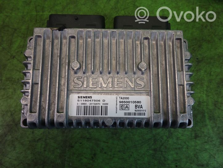 Citroen C8 Unité de commande, module ECU de moteur 9650010580