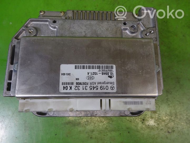 Mercedes-Benz CLK A208 C208 Unité de commande, module ECU de moteur 0195453132