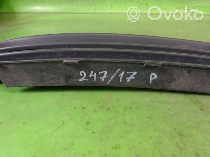 Skoda Octavia Mk1 (1U) Grille inférieure de pare-chocs avant 1U0807368B