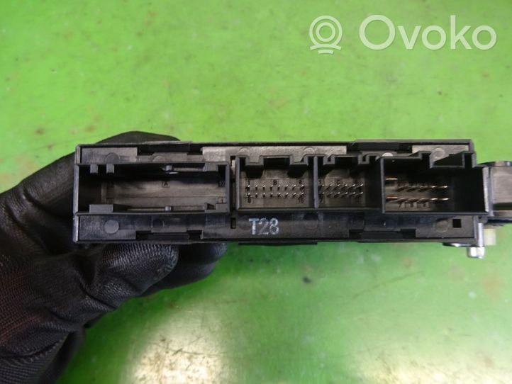 Audi A8 S8 D3 4E Alzacristalli della portiera posteriore con motorino 4E0959802A