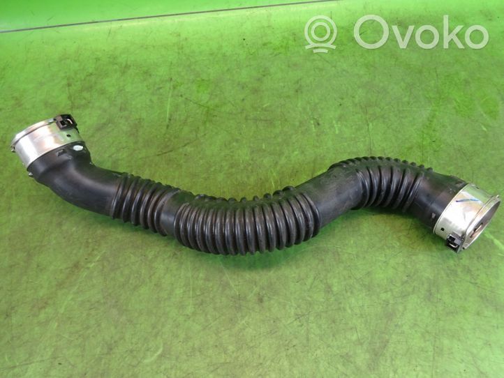 Infiniti Q30 Tubo flessibile intercooler A2465200001