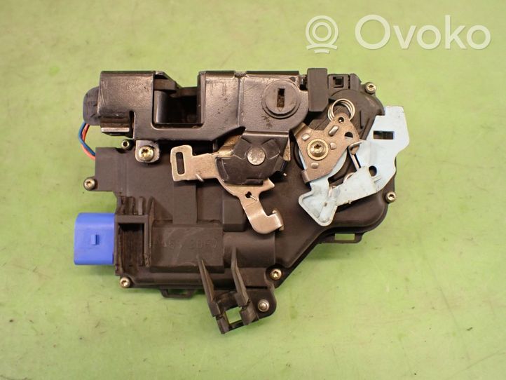 Seat Toledo III (5P) Etuoven lukko 7L0839015