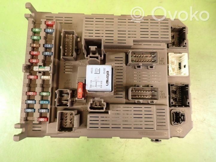 Citroen C5 Module de fusibles 9646226880