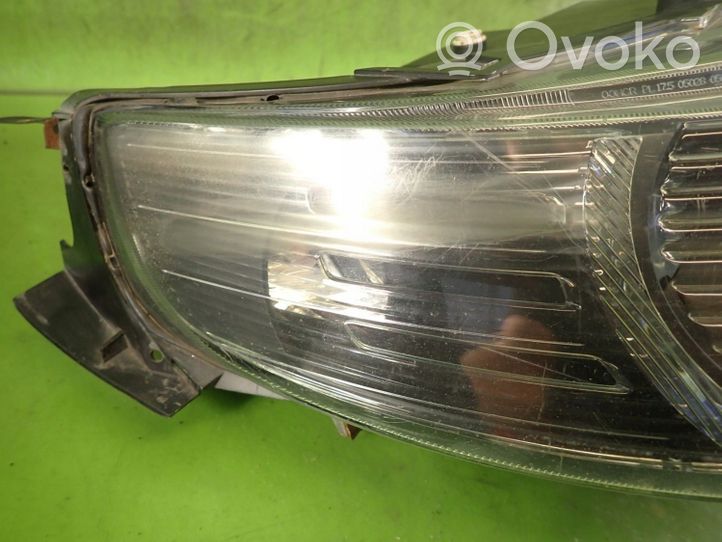 Saab 9-5 Lampa przednia 