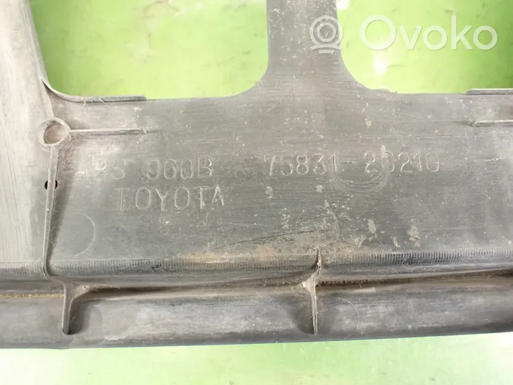 Toyota Celica T160 Takavalon valaisimen muotolista 75831-20210