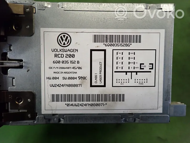 Volkswagen Polo IV 9N3 Panel / Radioodtwarzacz CD/DVD/GPS 6Q0035152B
