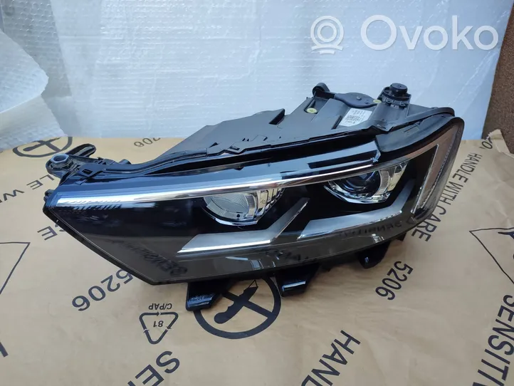 Volkswagen T-Roc Lampa przednia 2GA941035D