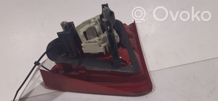 Audi A5 8T 8F Lampy tylnej klapy bagażnika 8T0945093