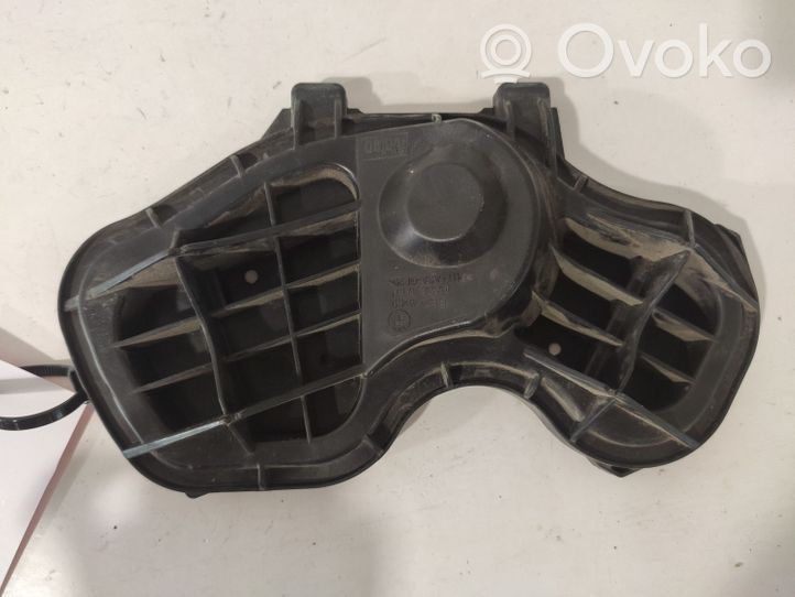 BMW 1 E81 E87 Osłona żarówki lampy przedniej 6924494