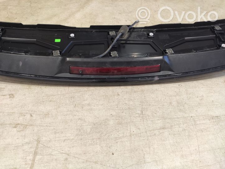 Renault Captur Spoiler tylnej szyby klapy bagażnika 960304415R