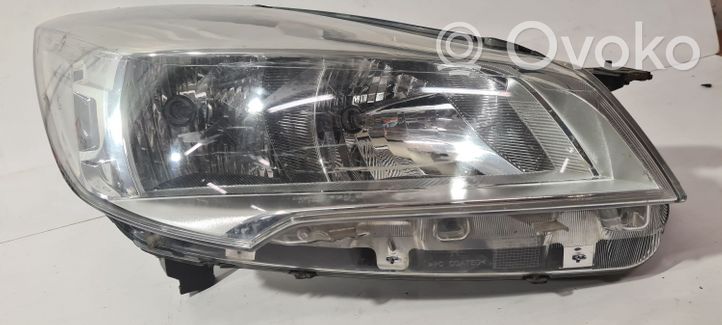 Ford Kuga II Headlight/headlamp 90014884