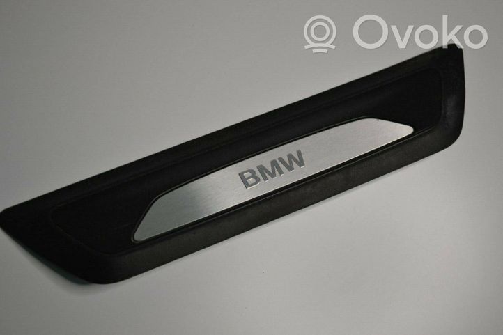 BMW 4 F32 F33 Garniture de marche-pieds arrière 7324631