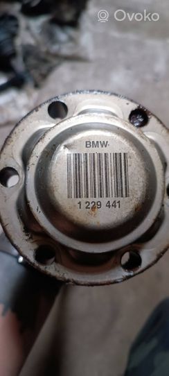 BMW 5 E34 Arbre d'entraînement arrière 1229441