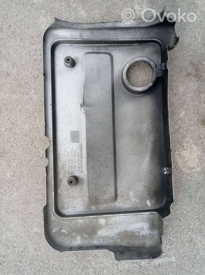 Opel Vectra B Osłona górna silnika 09158404