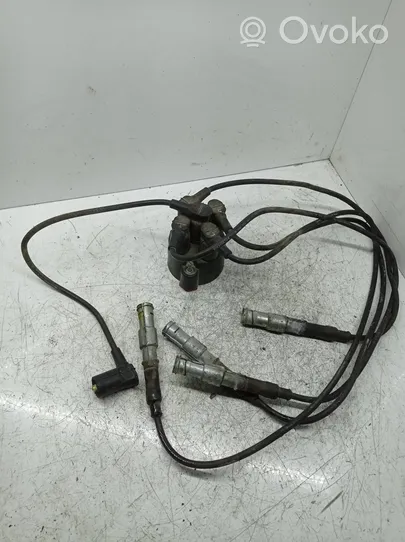 Mercedes-Benz 190 W201 Ignition distributor 