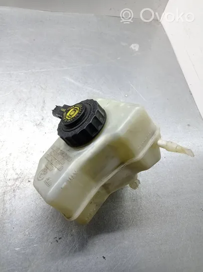 BMW 3 E90 E91 Brake fluid reservoir 