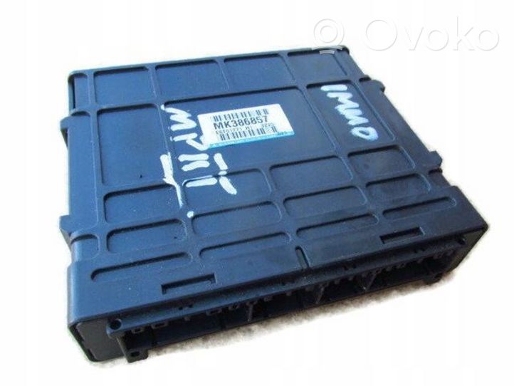 Mitsubishi Pajero Unité de commande, module ECU de moteur MK386857