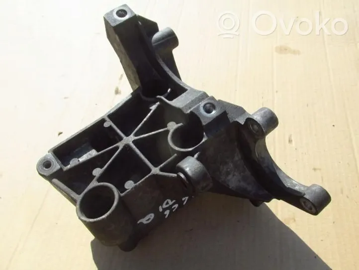 Audi A6 S6 C7 4G Power steering pump mounting bracket Audi