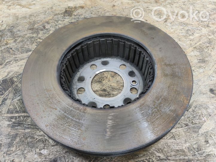 Mercedes-Benz C AMG W205 Disque de frein avant A0004212412