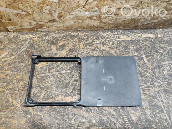 Mercedes-Benz S W140 Tapa de caja de fusibles 1405401082