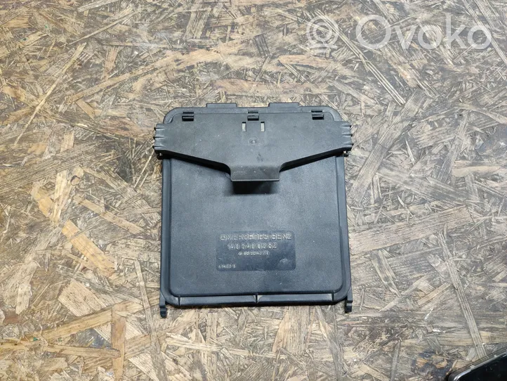 Mercedes-Benz S W140 Fuse box cover 1405400282