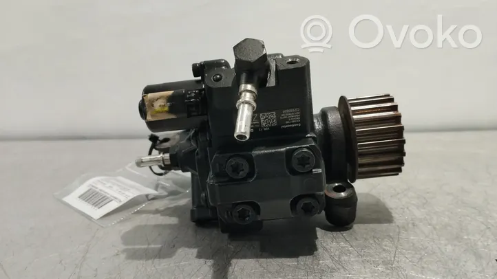 Mercedes-Benz A W176 Polttoaineen ruiskutuksen suurpainepumppu 