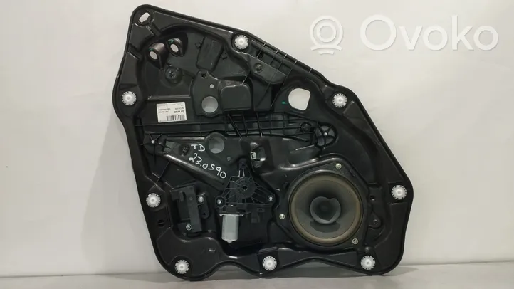 Fiat 500X Rear window lifting mechanism without motor 