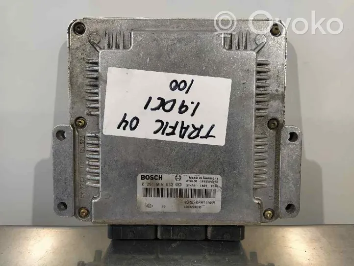 Renault Trafic II (X83) Calculateur moteur ECU 8200051608