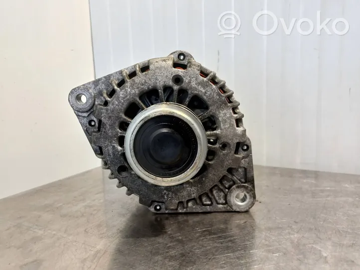 Opel Astra H Alternator 13579675