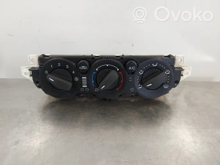 Ford Transit -  Tourneo Connect Gaisa kondicioniera / klimata kontroles / salona apsildes vadības bloks (salonā) AM5T18549