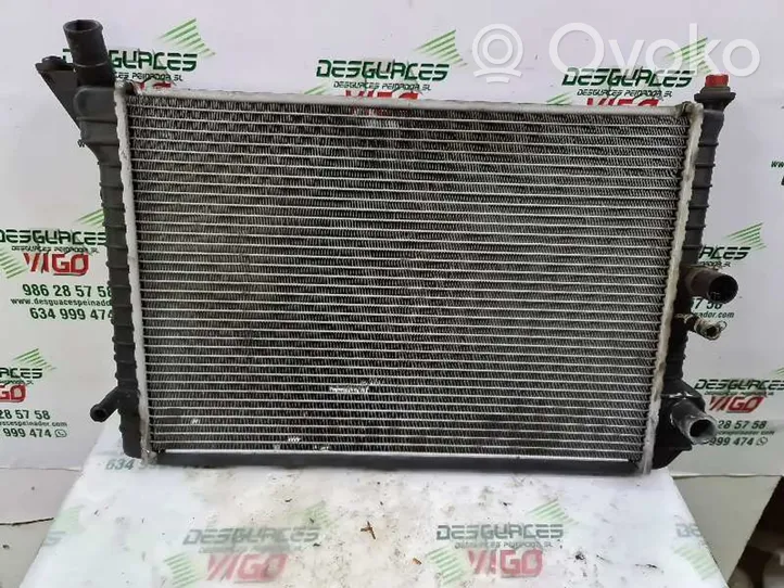 Volvo 440 Radiateur de refroidissement 