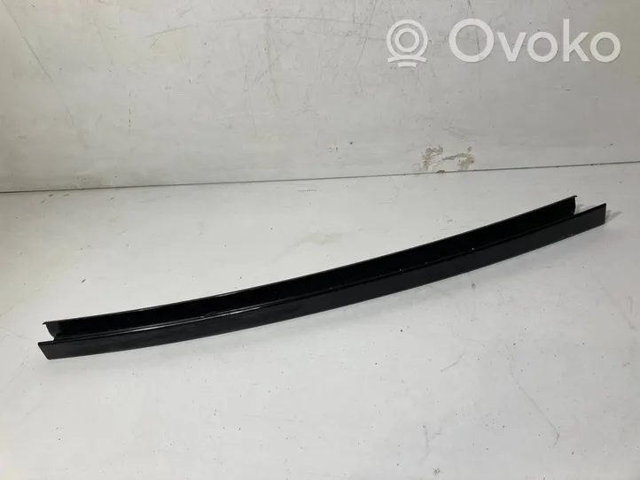 BMW 3 G20 G21 Moulures des vitres de la porte arrière 7465143