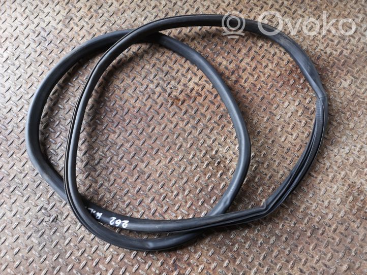 Opel Mokka Rear door rubber seal (on body) 