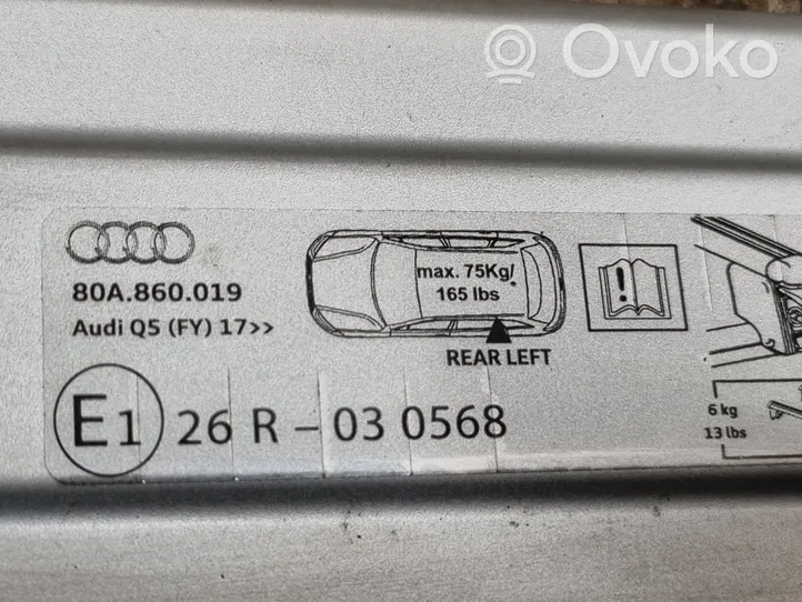 Audi Q5 SQ5 Barre trasversali porta tutto su “corna” 80A860019