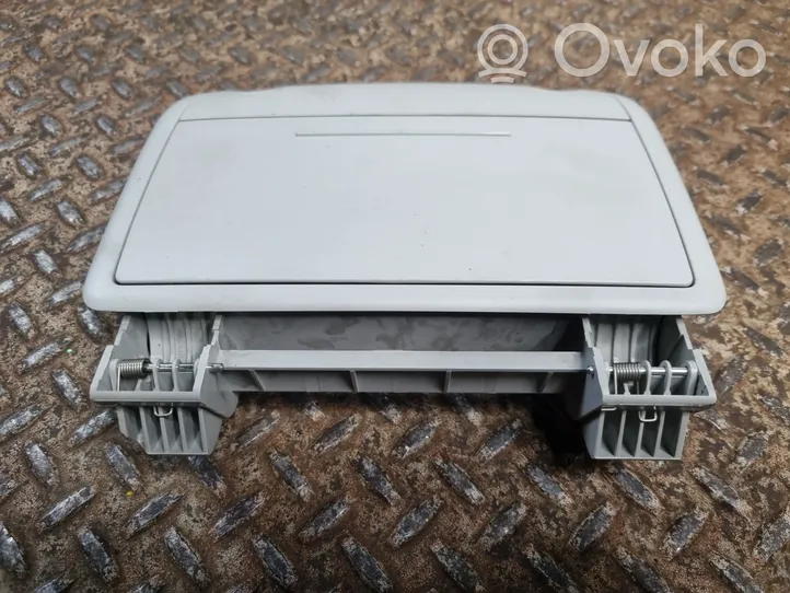 Skoda Fabia Mk3 (NJ) Boîte de rangement étagère console de toit 6V0868565