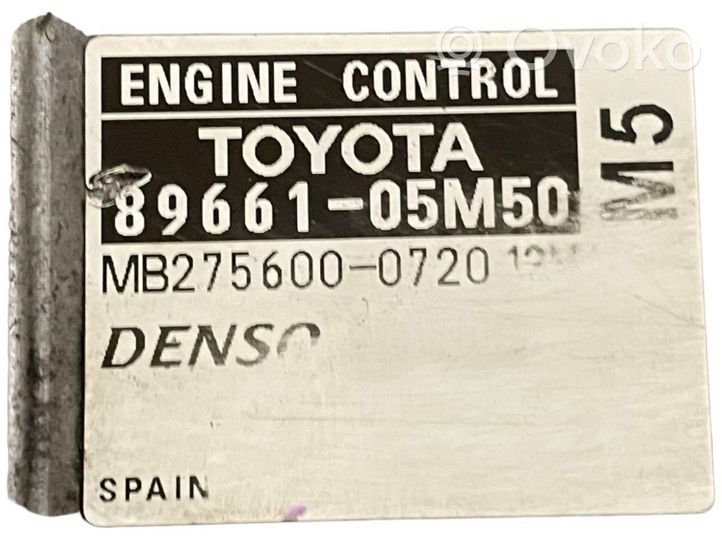 Toyota Avensis T270 Calculateur moteur ECU 8966105M50