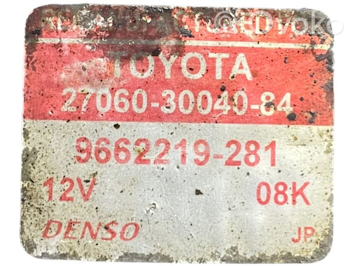 Toyota Land Cruiser (J120) Generaattori/laturi 270603004084