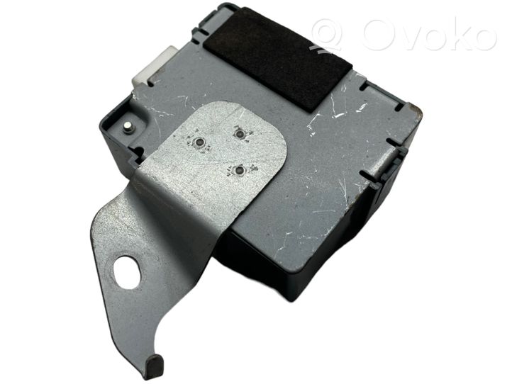 Toyota Land Cruiser (J120) Durų elektronikos valdymo blokas 8974160341