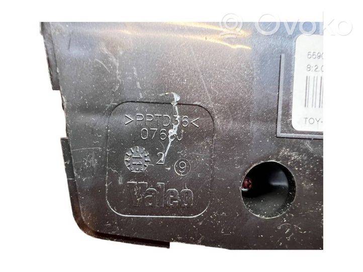 Toyota Avensis T270 Panel klimatyzacji 5590005500