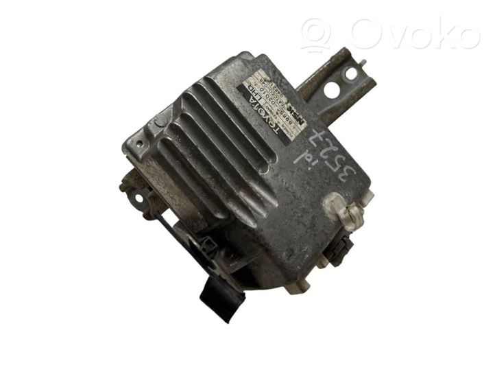 Toyota Corolla E120 E130 Unidad de control/módulo de la dirección asistida 8965002010