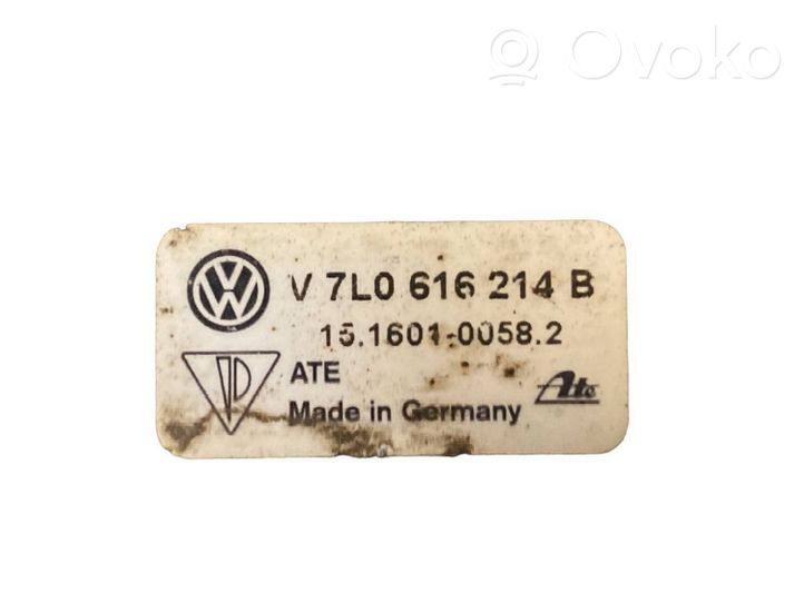 Volkswagen Touareg I Capteur de niveau de phare 7L0616214B