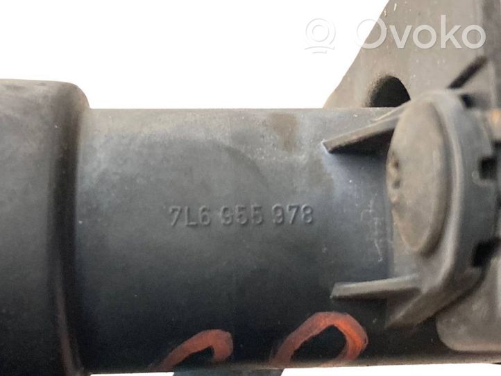 Volkswagen Touareg I Dysza spryskiwacza lampy przedniej 7L6955978