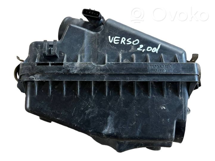 Toyota Yaris Oro filtro dėžė 2220427010