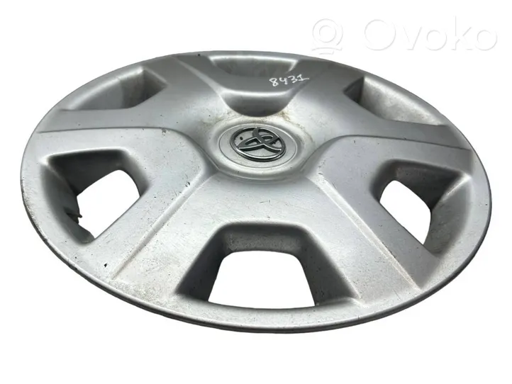 Toyota Auris 150 R 14 riteņa dekoratīvais disks (-i) 426020D090