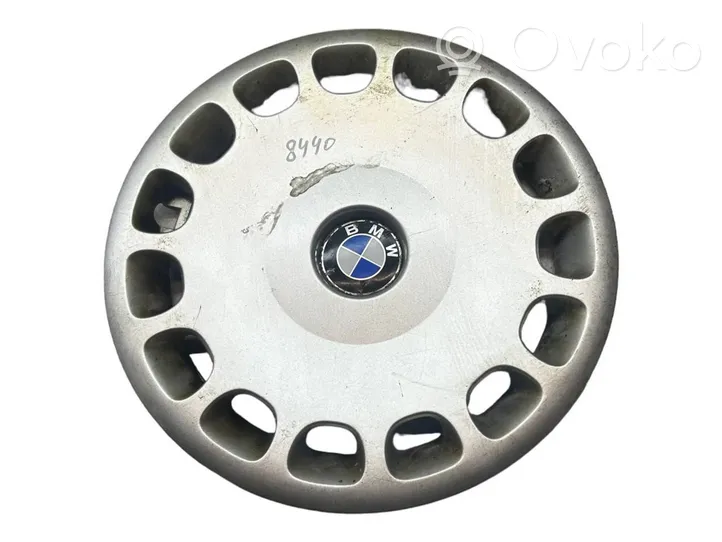 BMW 5 E39 Mozzo/copricerchi/borchia della ruota R15 36131093324