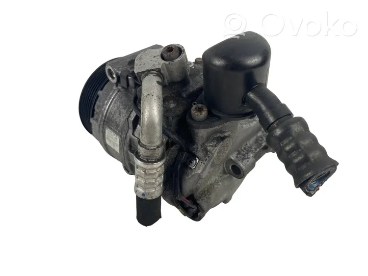 Mercedes-Benz C W203 Compressore aria condizionata (A/C) (pompa) A0012305611