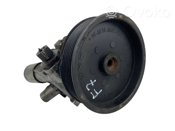 Mercedes-Benz CLS C219 Ohjaustehostimen pumppu A0044664201