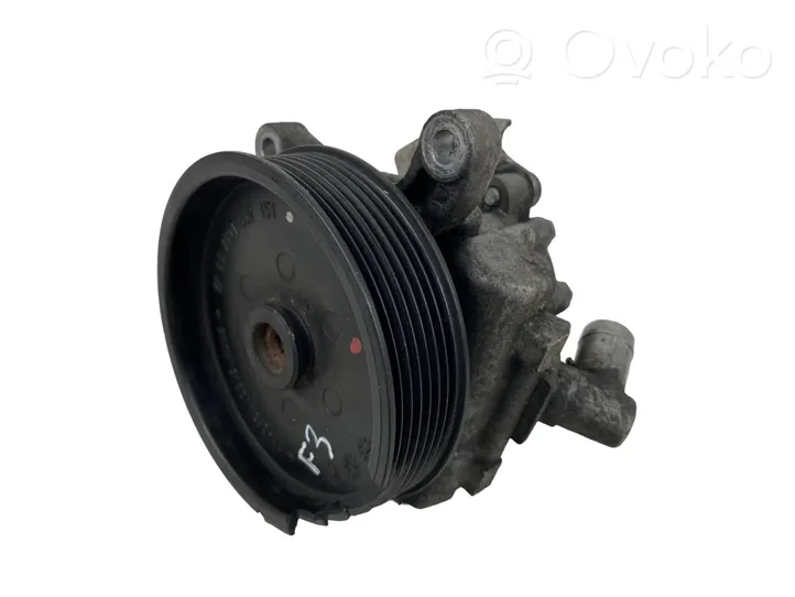 Mercedes-Benz CLS C219 Pompe de direction assistée A0054660201