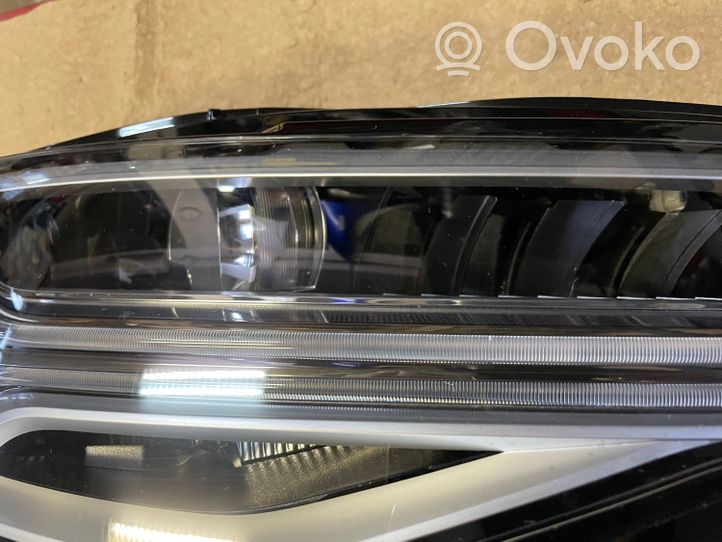 Audi A6 S6 C7 4G Lampa przednia 4G0941036